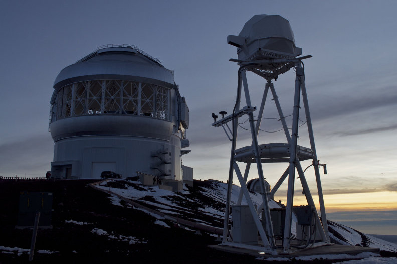 Mauna Kea Observatory (Hawaii) at sunset
