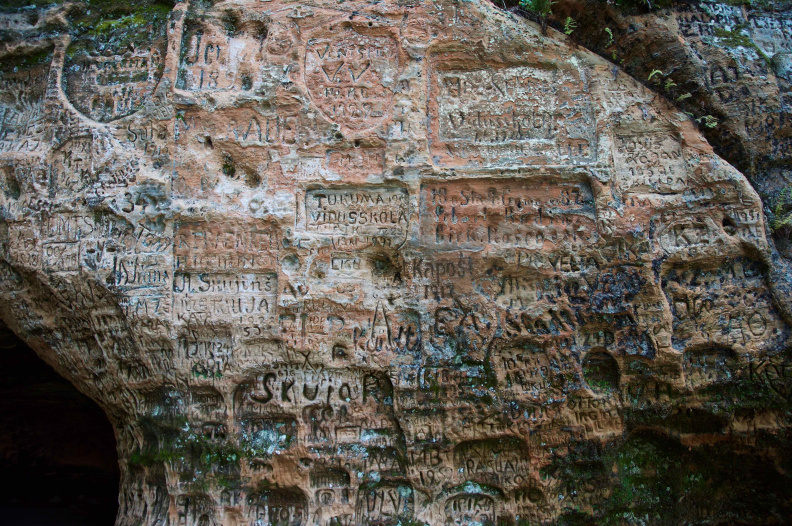 More than a century of carving at Gutmanis Cave