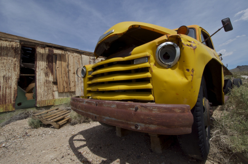 Abandoned truck, Darwin, California