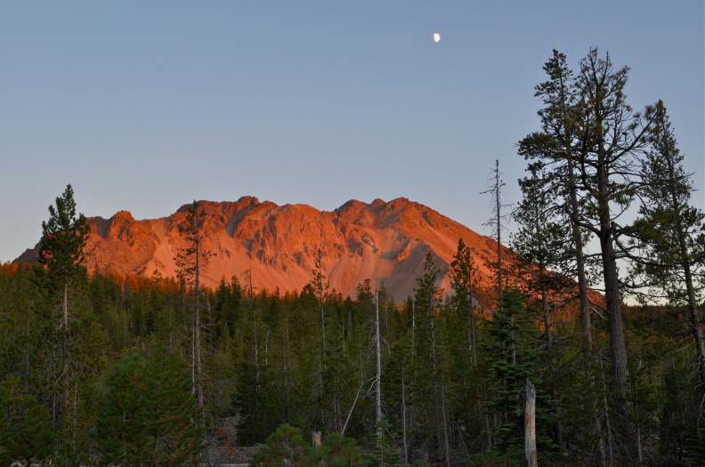 Sunset (and moonrise) at Chaos Crags