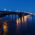 Eads Bridge (over the flood-swollen Mississippi River), Saint Louis