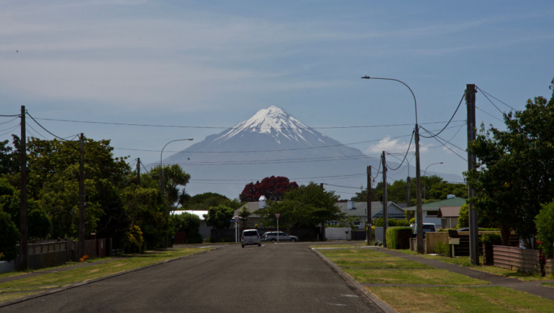 Mount Taranaki (Egmont), from Hawera