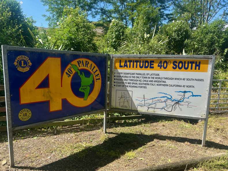 "40 Degrees South", Waipukerau
