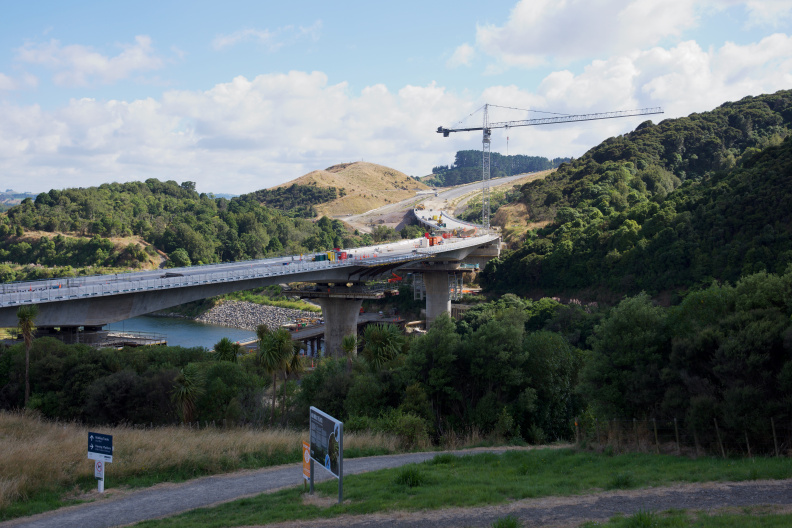 Manawatu Gorge bypass bridge, under construction
