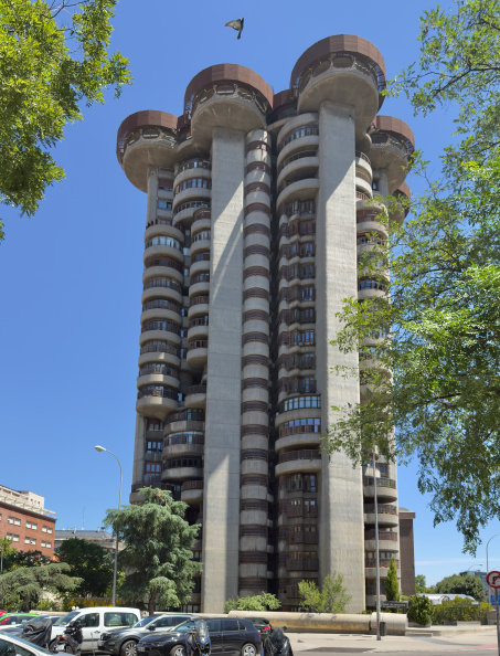 Torres Blancas